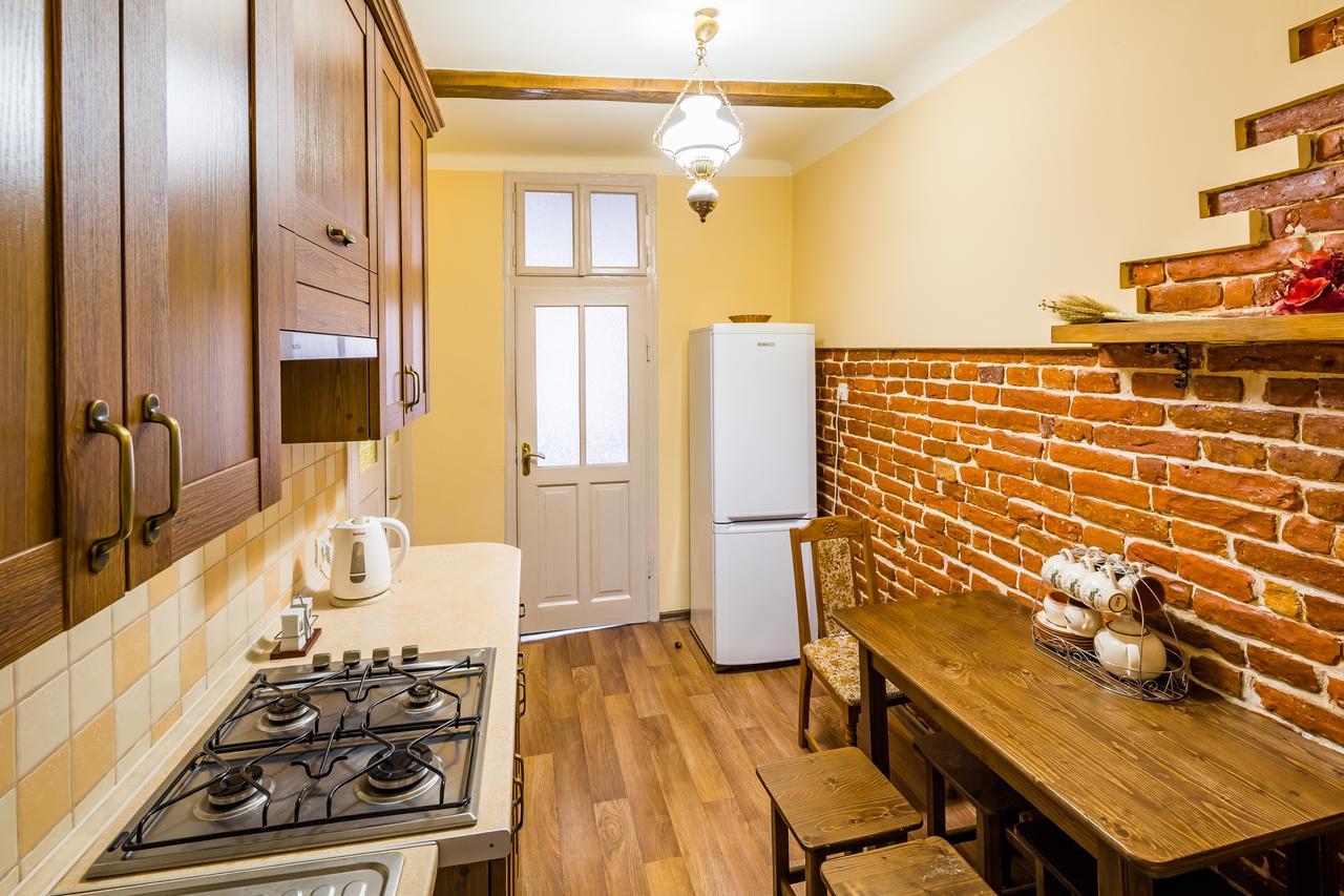 Apartment Krakivska 15 Lviv Exteriör bild
